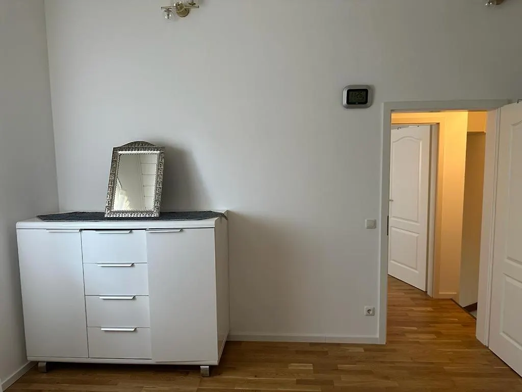Lichtdurchflutete 90 M2 Drei Zimmer Duplexwohnung In Altperlach Munich Germany