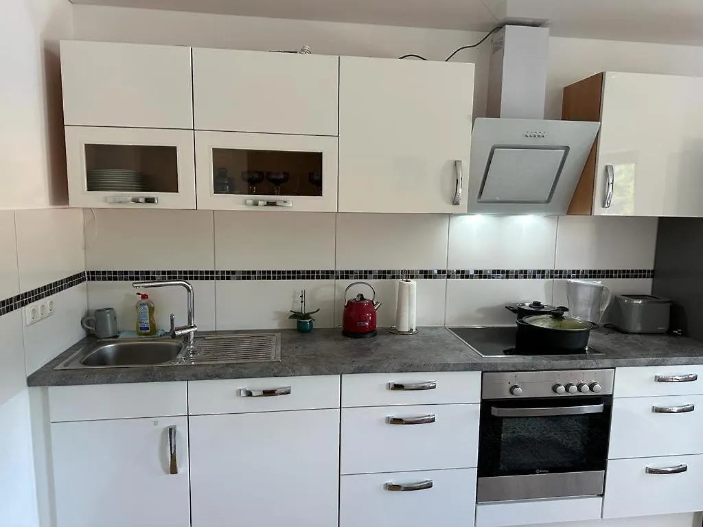 Apartment Lichtdurchflutete 90 M2 Drei Zimmer Duplexwohnung In Altperlach Munich Germany