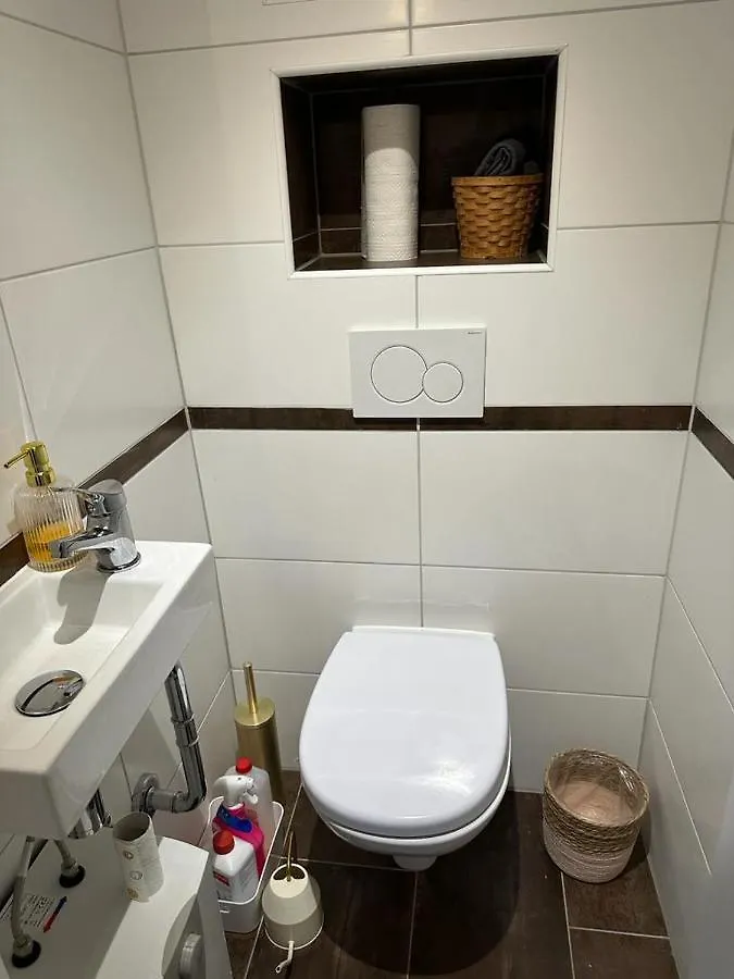 Lichtdurchflutete 90 M2 Drei Zimmer Duplexwohnung In Altperlach Munich Apartment