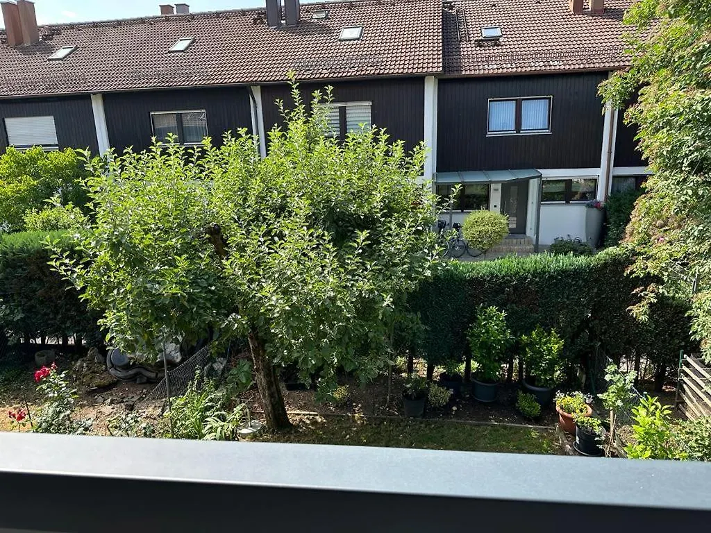 Apartment Lichtdurchflutete 90 M2 Drei Zimmer Duplexwohnung In Altperlach Munich
