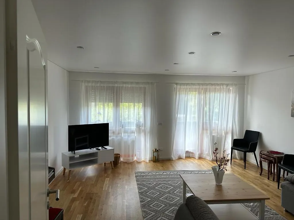 Apartment Lichtdurchflutete 90 M2 Drei Zimmer Duplexwohnung In Altperlach Munich
